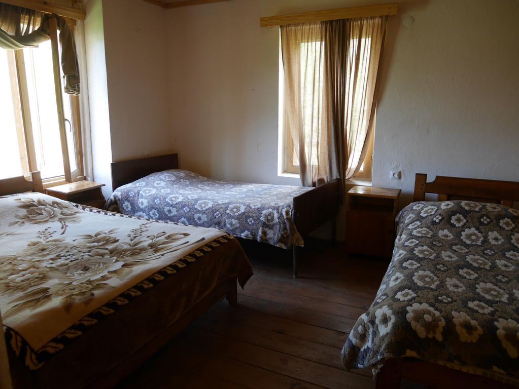 Chazhashi Guesthouse Ushguli Extérieur photo