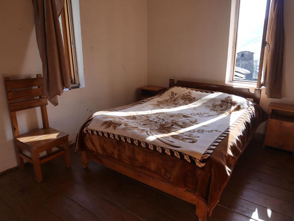 Chazhashi Guesthouse Ushguli Extérieur photo